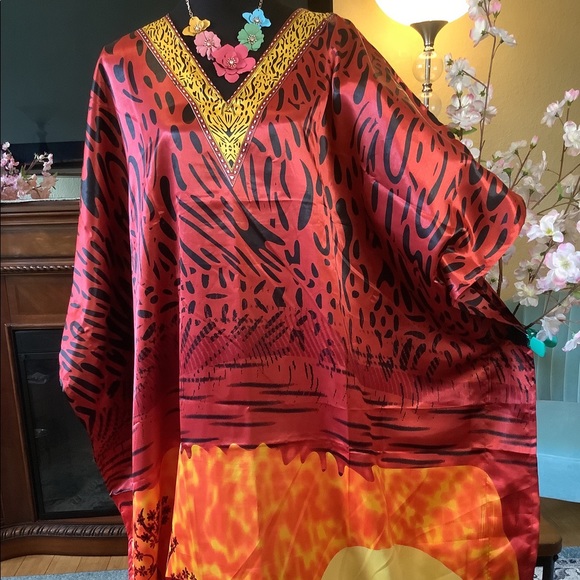 🌻NWT WINLAR SUNSET FIRE COVERUP/ CAFTAN - Picture 3 of 16